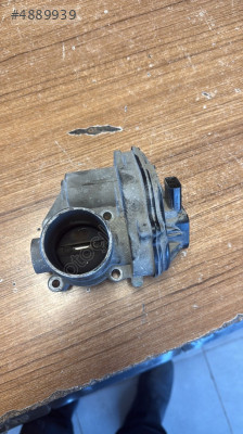 Focus 1.6 benzinli gaz kelebeği