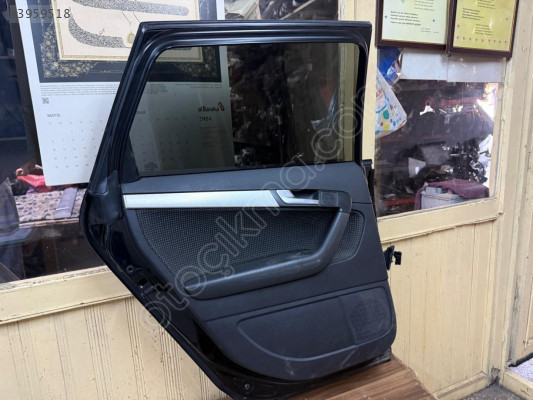 AUDİ A3 SOL ARKA KAPI DÖŞEMESİ 04-10 MODEL ORJİNAL ÇIKMA