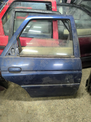Ford escort sağ arka kapı