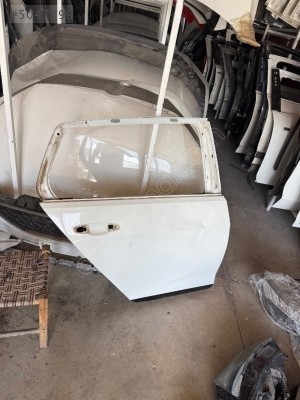 Volkswagen golf 7 sağ arka kapı