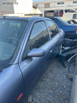 Ford mondeo sol ön kapı