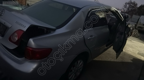 2008 2012 Toyota corolla ÇIKMA ORJINAL sağ arka kapı