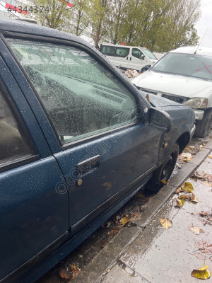 RENAULT 19  SAG  ÖN KAPI