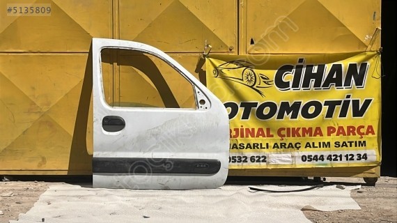 kangoo sağ ön kapı