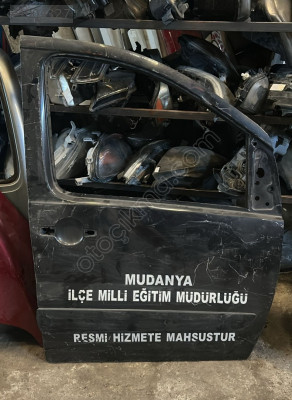 SCUDO SAĞ ÖN KAPI