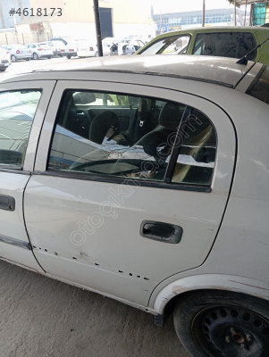 OPEL ASTRA G SOL ARKA KAPI