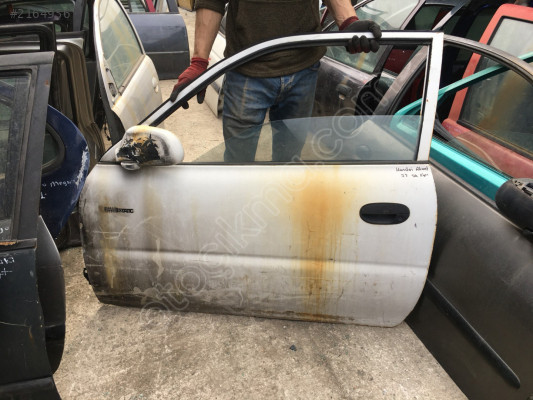 Hyundai Accent 1998 (Tek Kapı) Sol Kapı Kilidi Kapı Döşemesi