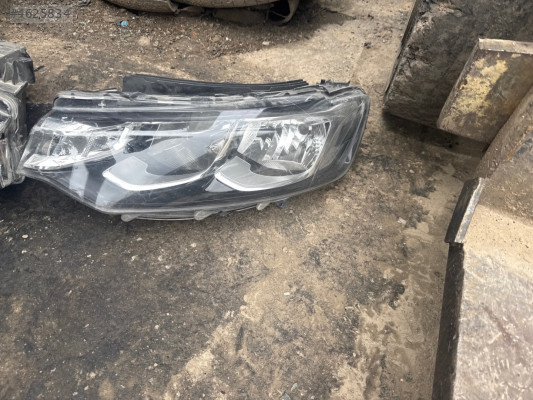 Citroën C elyese sol ön far