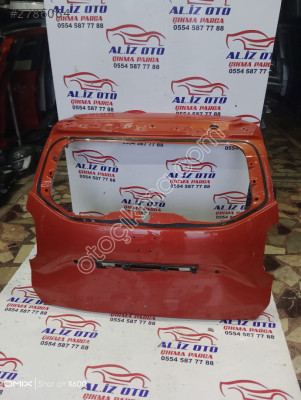 Dacia Duster bagaj kapağı turuncu