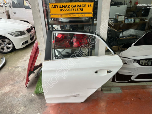 HYUNDAİ İ20 SOL ARKA KAPI ORJİNAL