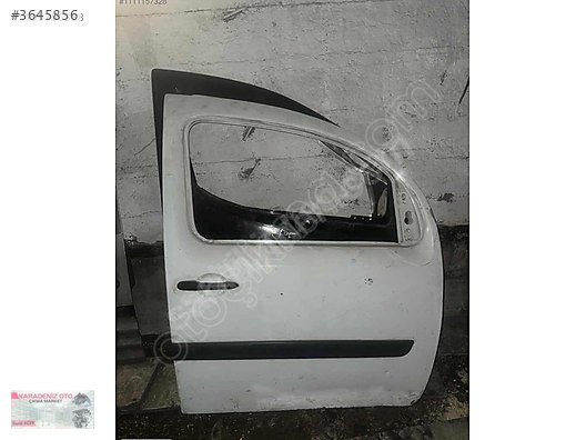 RENAULT KANGO YENİ KASA SAĞ ÖN KAPI ORİJİNAL...