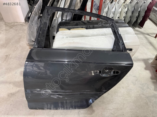 AUDİ A4 ÇIKMA ORİJİNAL SOL ARKA KAPI BD2