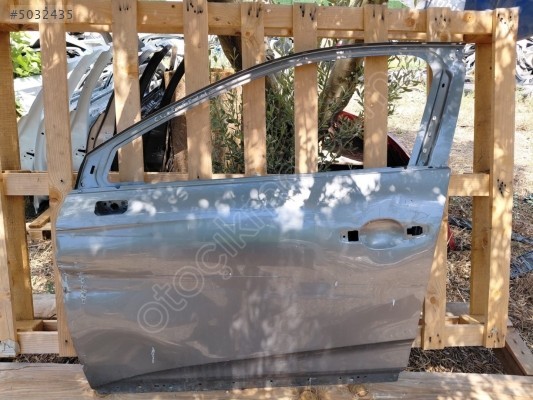 RENAULT CLİO 5 SOL ÖN KAPI 801132574R