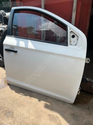 HYUNDAİ İ20 SAĞ ÖN KAPI
