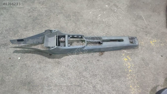 2003-2006 SEAT TOLEDO ORTA KONSOL