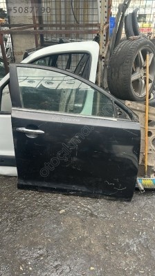 KİA SPORTAGE SAĞ ÖN KAPI KONUKOTO