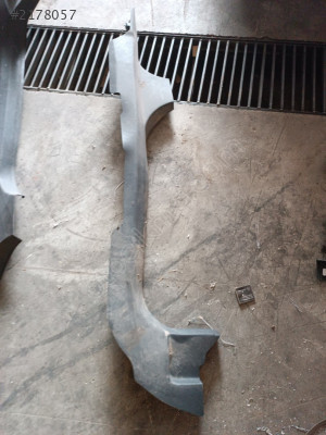 13113979 Opel Astra h kapı eşik plastik