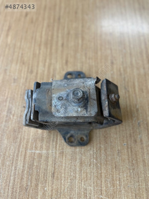 NİSSAN SKYSTAR MOTOR KULAĞI