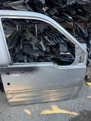 Ford Cornet sağ ön kapı çıkma