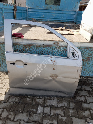 2014 2019 Isuzu d Max sağ ön kapı orjinal