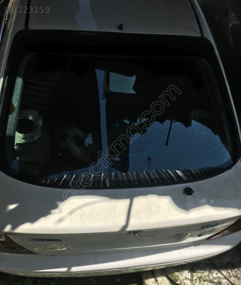 HONDA CİVİC ARKA BAGAJ KAPAĞI