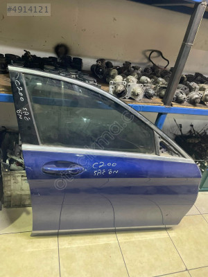 MERCEDES C200 SAĞ ÖN KAPI