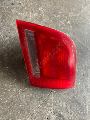 Audi A3 Sol Arka Stop