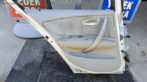 bmw 1 e87 sol arka kapı döşemesi (son fiyat)