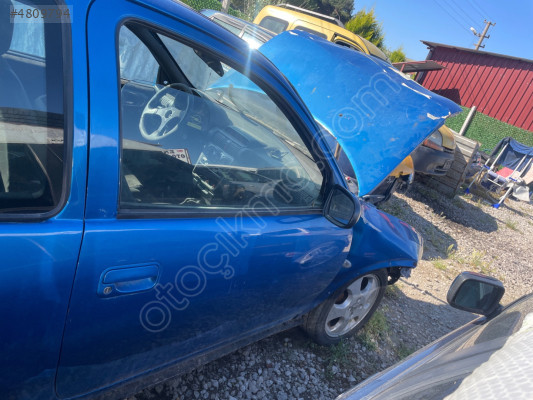 Opel Corsa b sağ kapı