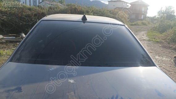 Peugeot 406 arka cam