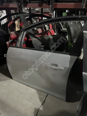 OPEL ASTRA J KAPI  ÇIKMA