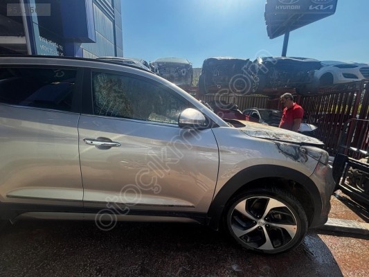 2017 Hyundai Sağ Ön Kapı