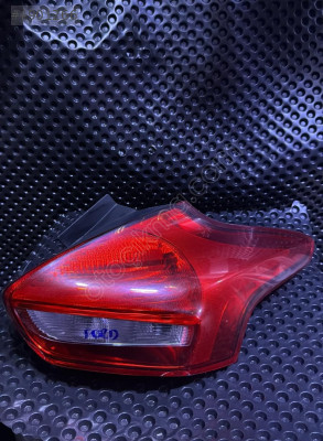 FORD FOCUS 3 HB SAĞ STOP