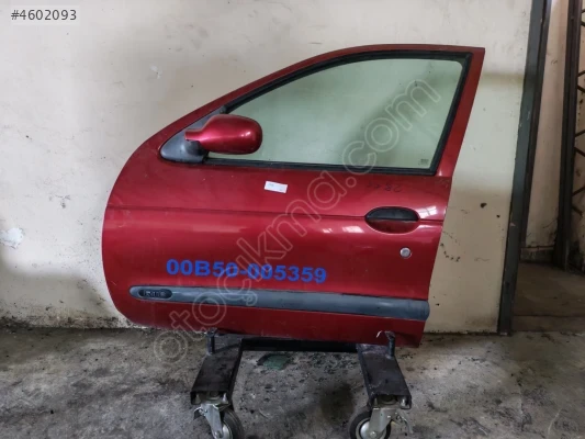 ORİJİNAL RENAULT MEGANE 1 ŞOFÖR SOL ÖN KAPI