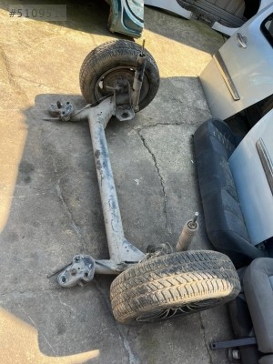 FORD FİESTA ARKA DİNGİL