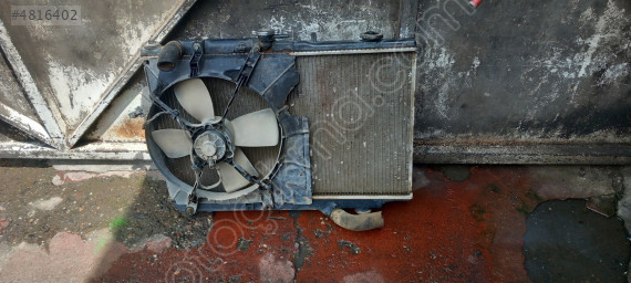 Mazda 323 su radyatörü fan set