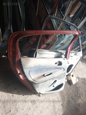 Peugeot 206 sol arka kapı