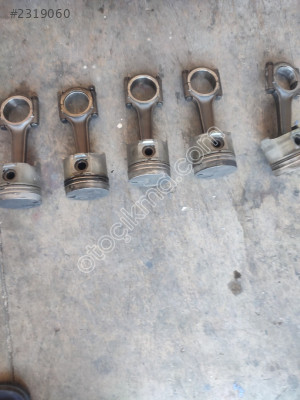 Peugeot Partner 1.9 piston kolu