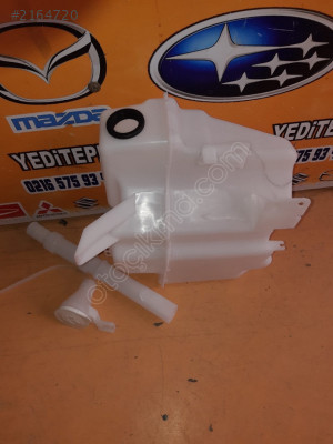 mitsubishi lancer cam su bidonu