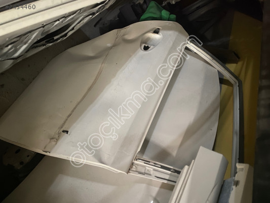 Toyota auris sağ arka kapı Orjinal çıkma