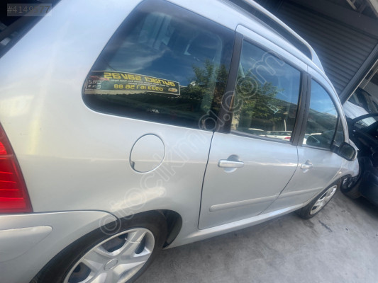 Peugeot 307 sağ arka kapı Station vagon