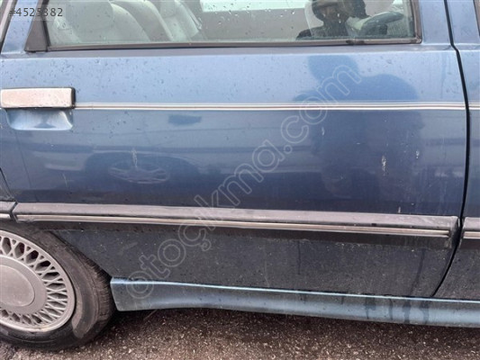 Renault R21 sag arka kapı çıtası