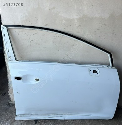 HONDA CİVİC SAĞ ÖN KAPI