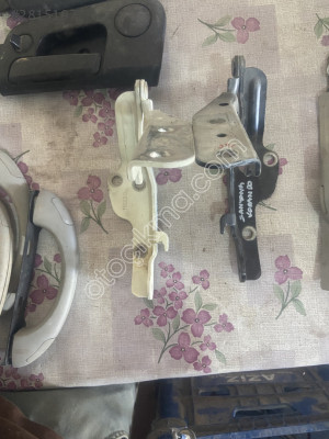 SsangYong korando kaput menteşe