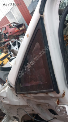hyundai starex sol kelebek camı
