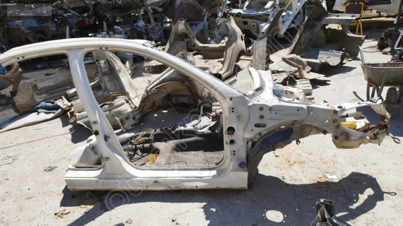 peugeot 206 ön sağ podya