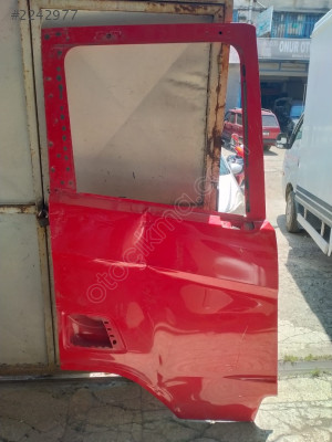 YENİ SCANİA SAĞ KAPI