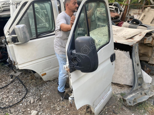 RENAULT MASTER 2 SOL AYNA ORJİNAL ÇIKMA TEMİZ 2003-2008 MODEL