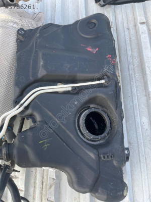 Volkswagen Polo Yakıt Deposu