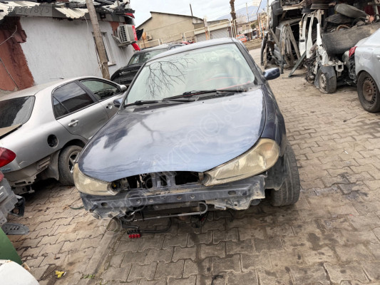 Ford mondeo sağ sol far
